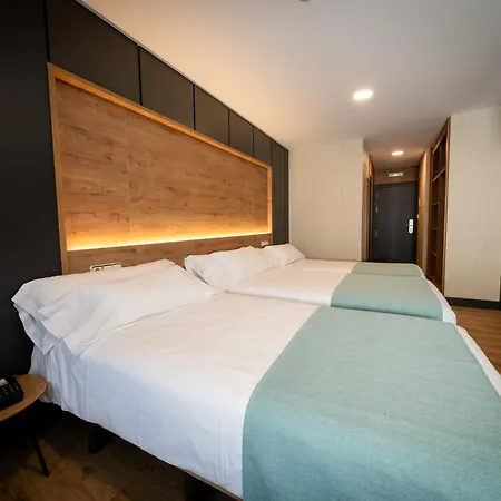 Oca Insua Costa Da Morte Otel 3*
